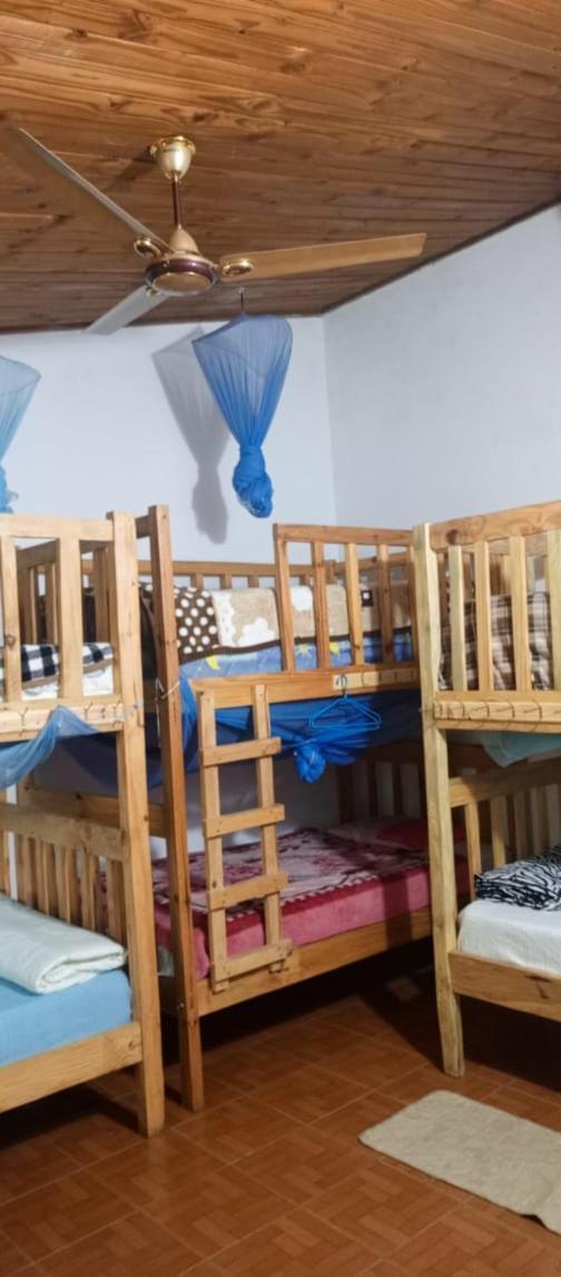 Hostel Pensao Ya Mute Chimoio Ngoại thất bức ảnh