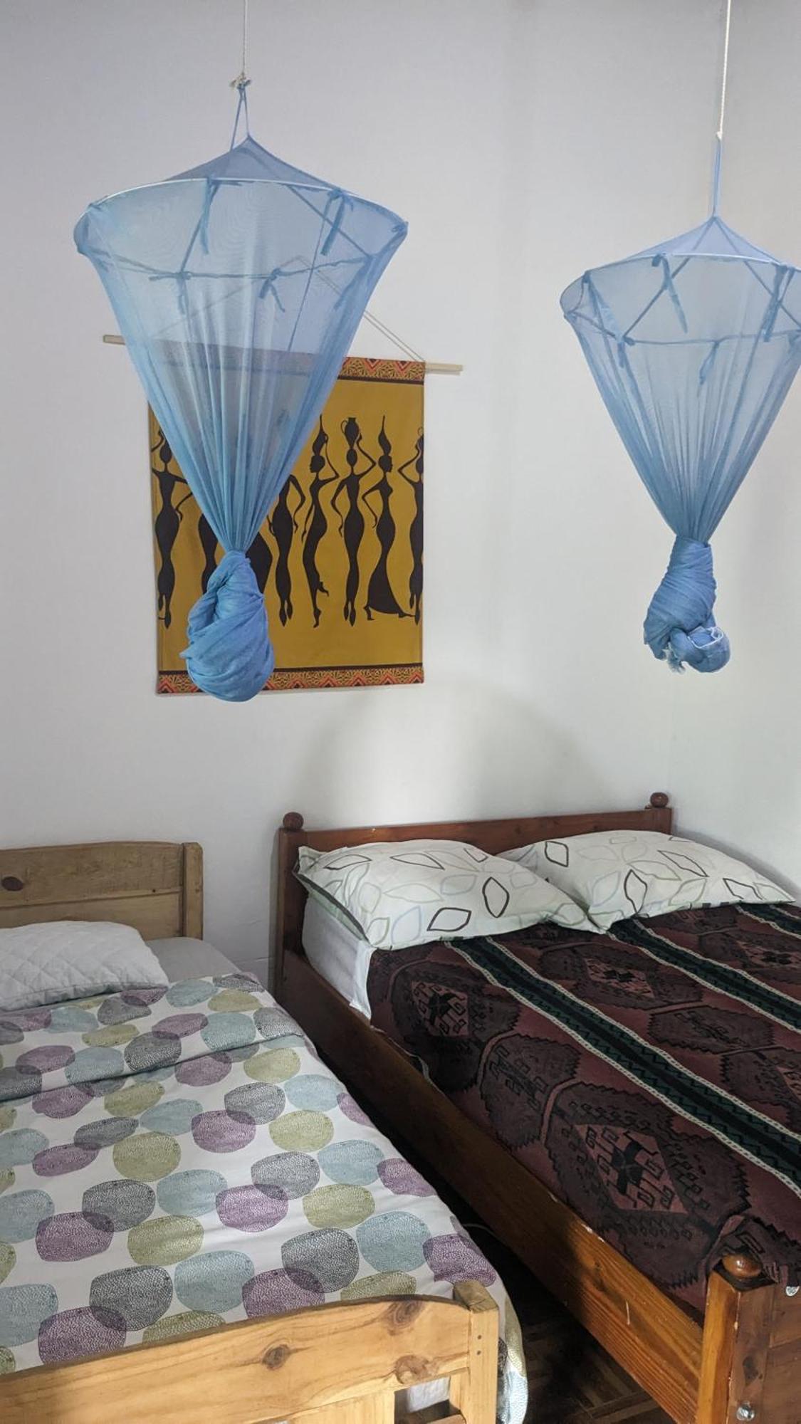 Hostel Pensao Ya Mute Chimoio Ngoại thất bức ảnh